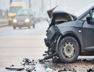 Σοκαριστικό τροχαίο δυστύχημα στην Εγνατία - Καρφώθηκε κάτω από νταλίκα